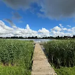 Holiday home Wyjatkowy Dom Nad Jeziorem - Tu Sie Odpoczywa Kap (Gizycko)